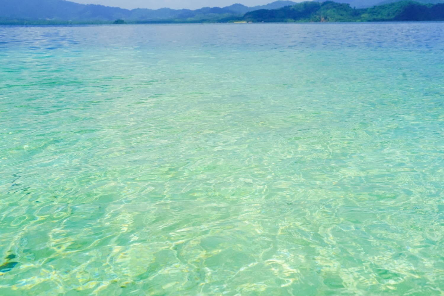 フィリピンの楽園「エルニド」最後の秘境と呼ばれるエメラルドグリーンの海とは？｜写真32