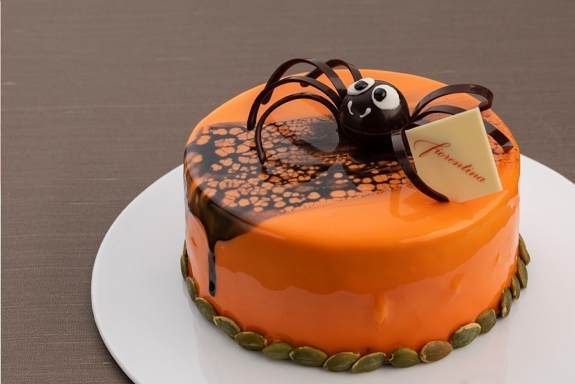 グランド ハイアット 東京ハロウィンアフタヌーンティー、苺の“心臓”カップケーキや指型ソーセージ｜写真3