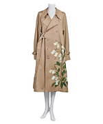 ミュベールの1点物リメイクトレンチコート“未発見の植物”を描いて、トライトとコラボ｜写真1