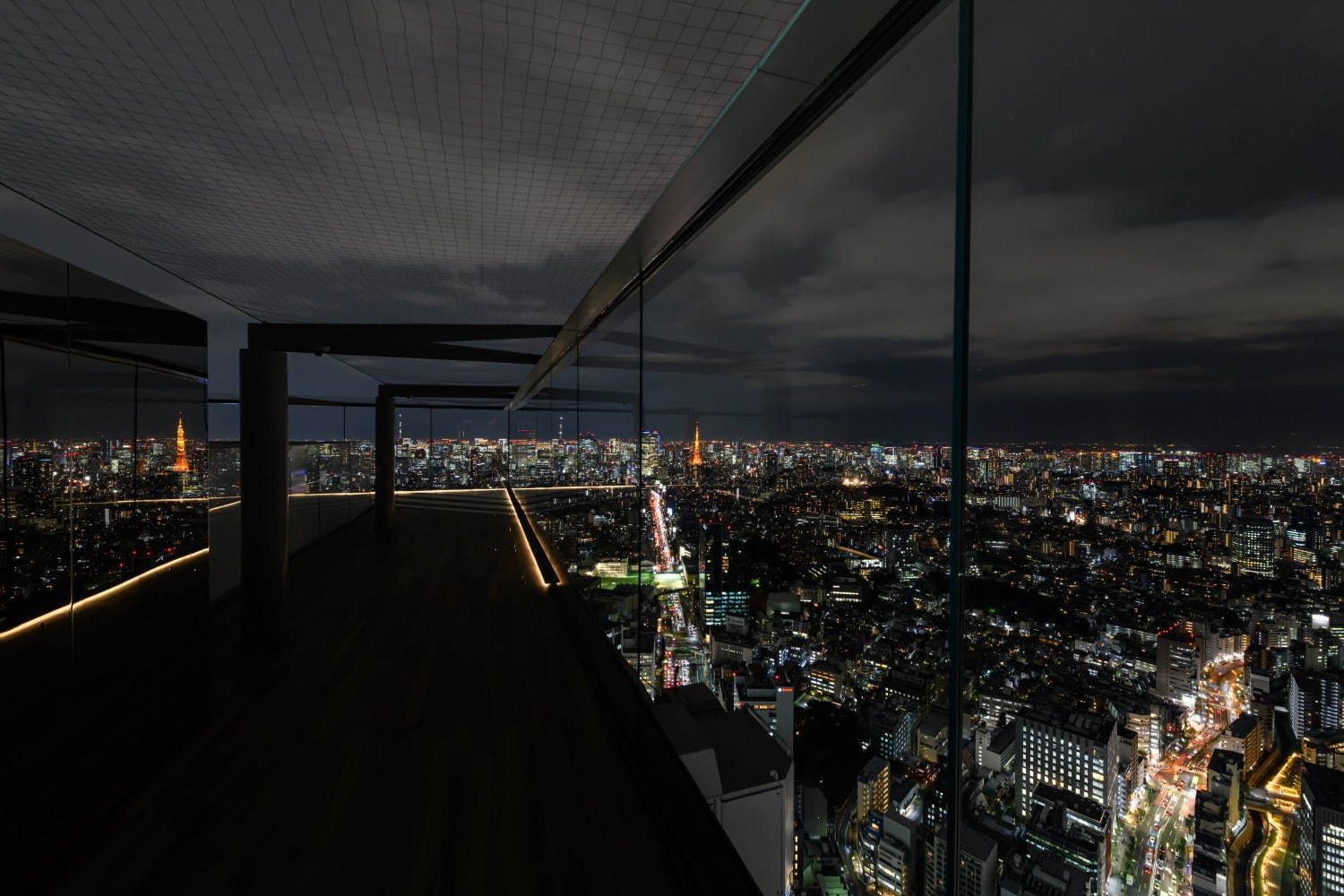 渋谷スクランブルスクエアの展望台「渋谷スカイ」地上約230m日本最大級の屋上天望空間、音楽バーも｜写真60
