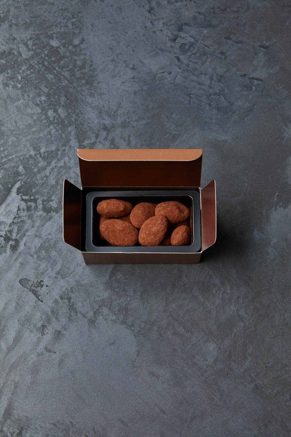 ジャン ポール エヴァン マロン ナッツ 新作ショコラ ピスタチオ ビターチョコレートのケーキなど ファッションプレス ジャン ポール エヴァン マロン ナッツ 新作ショコラ ピスタチオ ビターチョコレートのケーキなど ファッションプレス