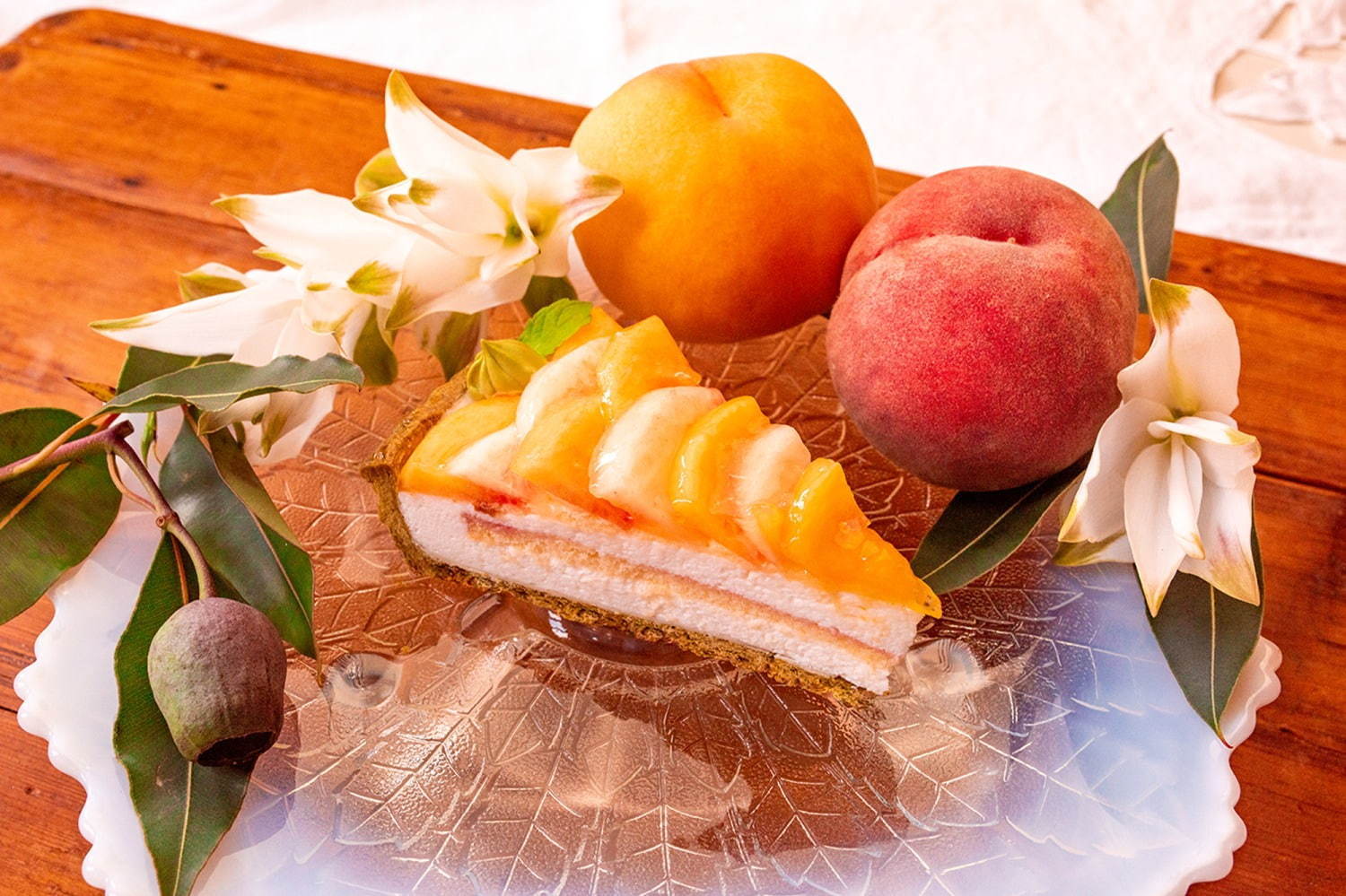 キル フェ ボン“バラ”のような2色の桃×ヨーグルトの新作タルト｜写真3