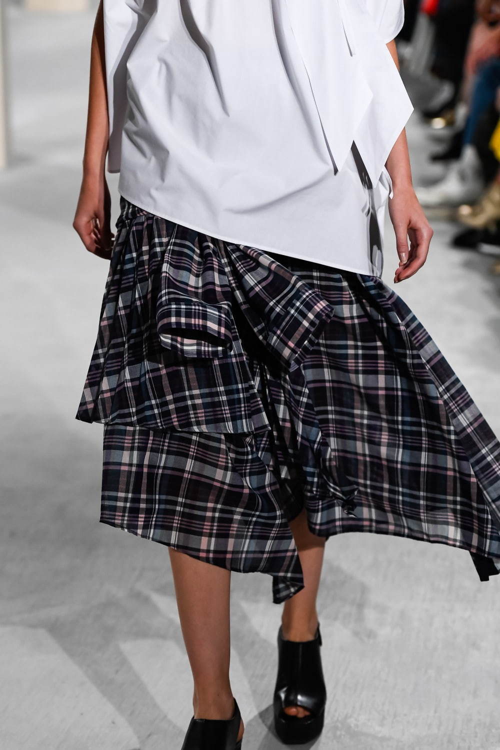エズミ 2020年春夏<span>コレクション</span> - 写真11