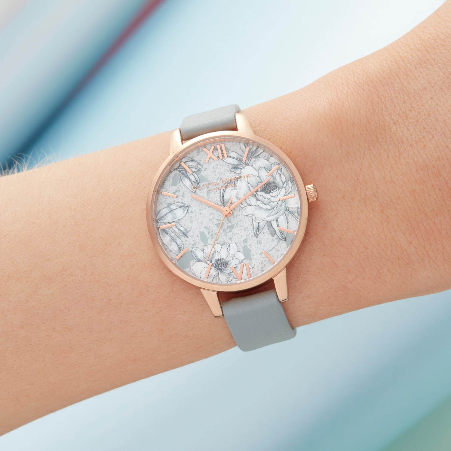 オリビア・バートンの新作腕時計 - 煌めくグリッターや“蜂”モチーフ 