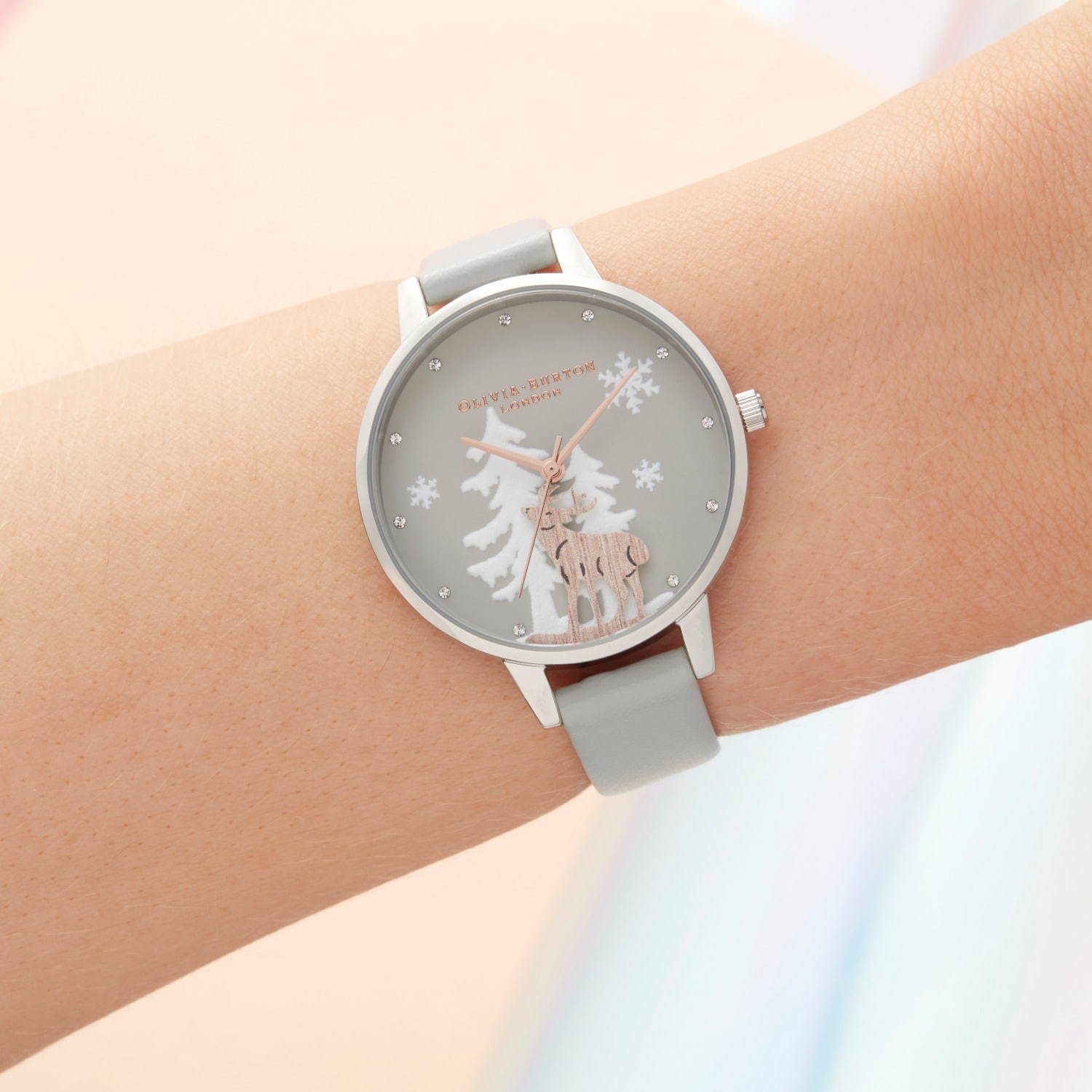 オリビア・バートンの新作腕時計 - 煌めくグリッターや“蜂”モチーフ、冬うさぎの文字盤｜写真27