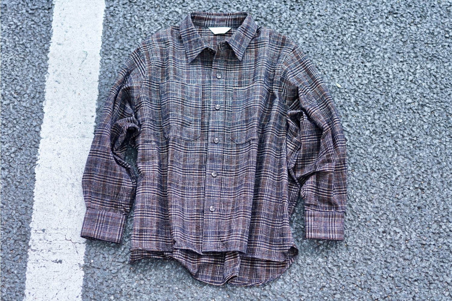 ジエダ×パルプのコラボメンズシャツ、ロング丈のオリジナルパターン＆ツイード生地｜写真1