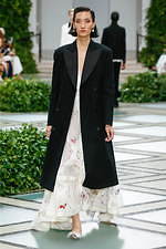 トリー バーチ 2020年春夏コレクション - ダイアナ妃にオマージュを捧げて｜写真7