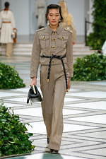 トリー バーチ 2020年春夏コレクション - ダイアナ妃にオマージュを捧げて｜写真37