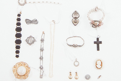 ギャラリー ミュベールで初イベント！ロンドンのアンティークやヴィンテージのアイテムが期間限定発売