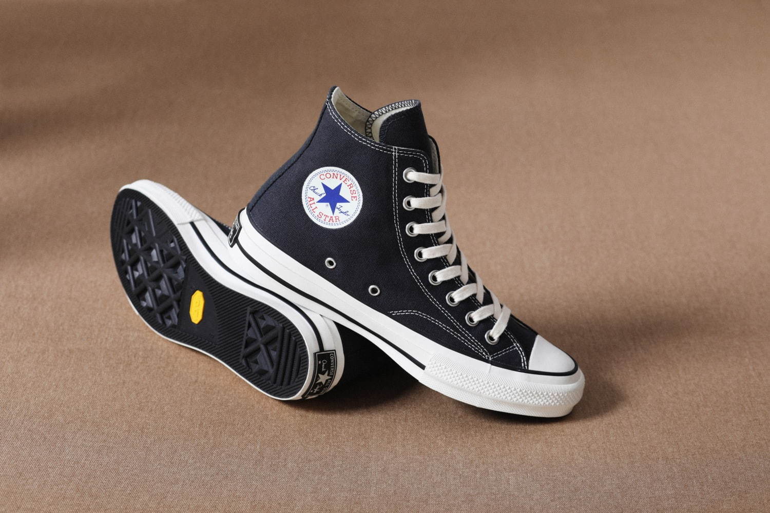 converse addict Chucktaylor hi smoky