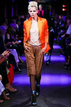 トム フォード(TOM FORD) 2020年春夏ウィメンズ&メンズコレクション  - 写真13