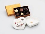 ゴディバの限定チョコ、ハローキティコラボ＆ハロウィンに向けたグラデーション猫形ボックス｜写真13