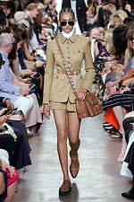 マイケル・コース コレクション 2020年春コレクション、パワフル＆エレガントなシティスタイル｜写真41