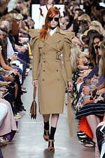 マイケル・コース コレクション 2020年春コレクション、パワフル＆エレガントなシティスタイル｜写真46