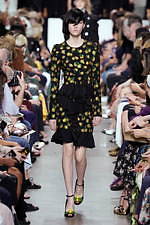 マイケル・コース コレクション 2020年春コレクション、パワフル＆エレガントなシティスタイル｜写真61