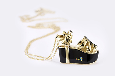 マリリン・モンロー｜サルヴァトーレ フェラガモから名作シューズのミニチュア・ジュエリー