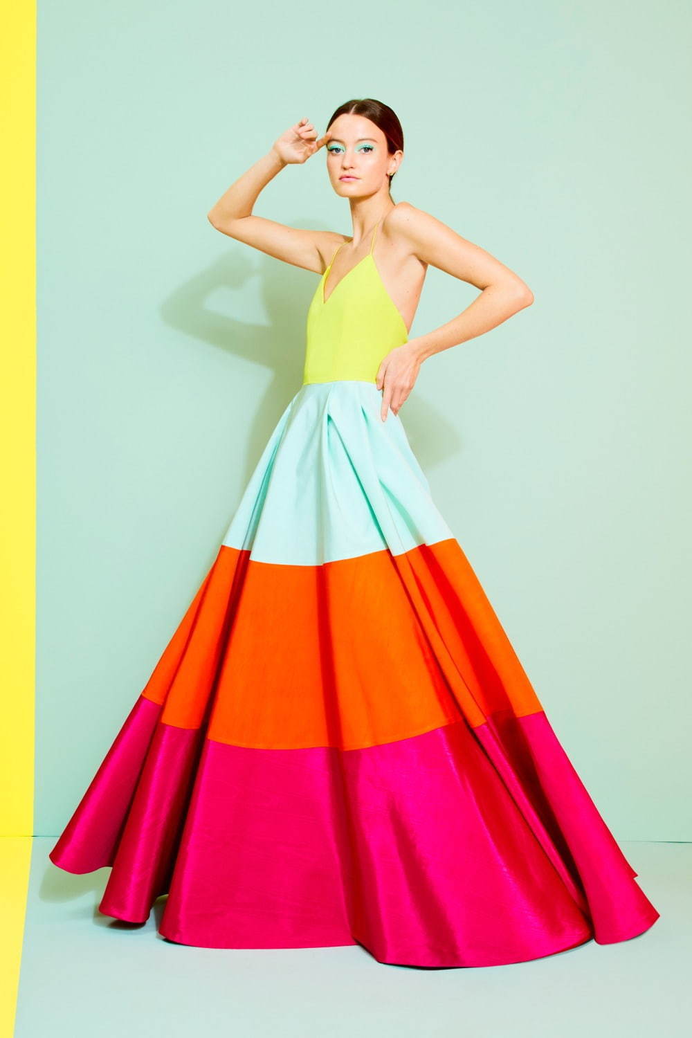 アリス アンド オリビア(alice + olivia) 2020年春夏ウィメンズコレクション  - 写真3