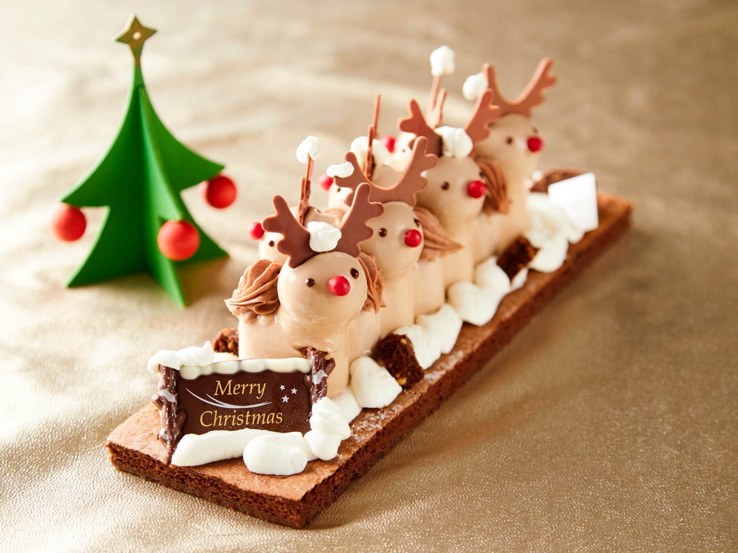 写真3 12 ハイアット リージェンシー 東京のクリスマスケーキ マスクメロン 丸ごと 使用のショートケーキ ファッションプレス 写真3 12 ハイアット リージェンシー 東京のクリスマスケーキ マスクメロン 丸ごと 使用のショートケーキ ファッションプレス