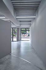 シハラの国内2号店が大阪・南堀江に誕生、フルラインナップのジュエリーを洗練された空間で｜写真5