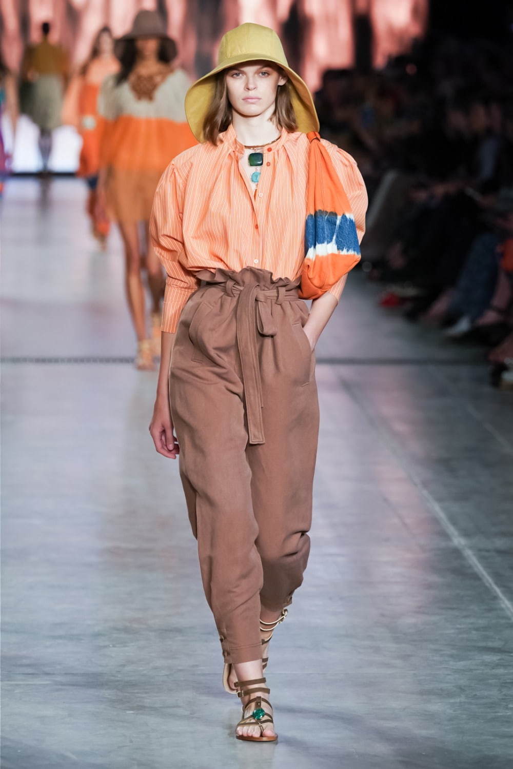アルベルタ フェレッティ(ALBERTA FERRETTI) 2020年春夏ウィメンズコレクション シルエット - 写真12