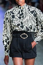 アルベルタ フェレッティ 2020年春夏コレクション - “エレガンス”を身に纏う女性の日常｜写真71