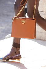 サルヴァトーレ フェラガモ 2020春夏ウィメンズコレクション - 青空の下、気品を増す軽快なリズム｜写真52