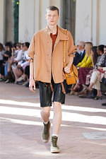 サルヴァトーレ フェラガモ 2020年春夏メンズコレクション - 夏のエネルギーを蓄えたミニマリズム｜写真10