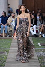 エトロ 2020年春夏コレクション - 幸福の“蝶”と行く無限大の旅｜写真42