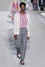 ミッソーニ 2020年春夏メンズコレクション - 都会のオアシスに集う“色を操る”彼ら｜写真1