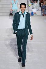 ミッソーニ 2020年春夏メンズコレクション - 都会のオアシスに集う“色を操る”彼ら｜写真3