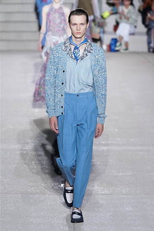 ミッソーニ 2020年春夏メンズコレクション - 都会のオアシスに集う“色を操る”彼ら｜写真4