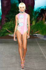 GCDS とにかく“カワイイ”！？2020年春夏ウィメンズコレクション｜写真5