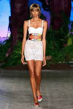 GCDS とにかく“カワイイ”！？2020年春夏ウィメンズコレクション｜写真12