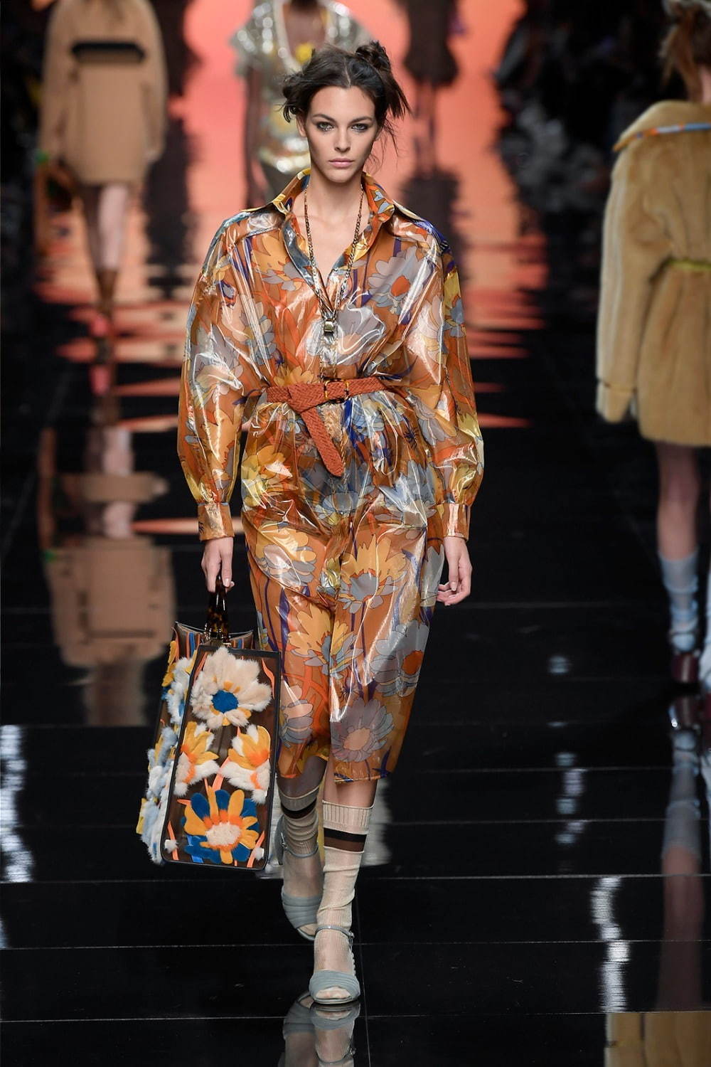 フェンディ(FENDI) 2020年春夏ウィメンズコレクション  - 写真35