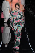 フェンディ 2020年春夏コレクション - 夢見るフェミニニティと超現実｜写真48