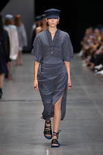 スポーツマックス 2020年春夏コレクション - 軽やかに美しく挑む、海の女戦士たち｜写真18