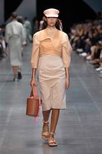 スポーツマックス 2020年春夏コレクション - 軽やかに美しく挑む、海の女戦士たち｜写真38