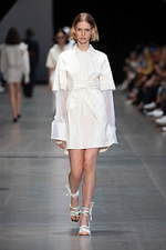 スポーツマックス 2020年春夏コレクション - 軽やかに美しく挑む、海の女戦士たち｜写真46