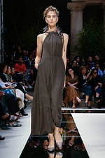 ジョルジオ アルマーニ 2020年春夏コレクション - 自然の妖精が導くフェミニンの世界｜写真8