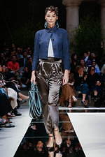 ジョルジオ アルマーニ 2020年春夏コレクション - 自然の妖精が導くフェミニンの世界｜写真20