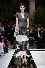 ジョルジオ アルマーニ 2020年春夏コレクション - 自然の妖精が導くフェミニンの世界｜写真30