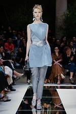 ジョルジオ アルマーニ 2020年春夏コレクション - 自然の妖精が導くフェミニンの世界｜写真33