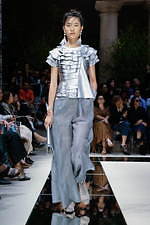 ジョルジオ アルマーニ 2020年春夏コレクション - 自然の妖精が導くフェミニンの世界｜写真38