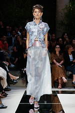 ジョルジオ アルマーニ 2020年春夏コレクション - 自然の妖精が導くフェミニンの世界｜写真63