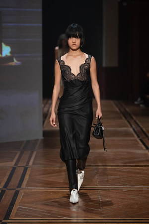 ベン タヴァニティ アンラベル プロジェクト(BEN TAVERNITI UNRAVEL PROJECT) 2020年春夏ウィメンズコレクション  - 写真36