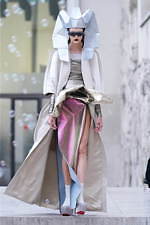 リック・オウエンス 2020年春夏ウィメンズコレクション - モダンな鎧を纏った戦士｜写真38