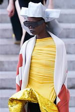 リック・オウエンス 2020年春夏ウィメンズコレクション - モダンな鎧を纏った戦士｜写真21