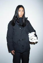 スノーピーク×東京デザインスタジオ ニューバランス、高機能ダウンジャケットやスニーカー｜写真8