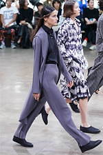 イッセイ ミヤケ 2020年春夏コレクション - 新デザイナー近藤悟史による初のショー｜写真35