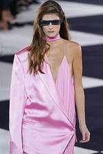 バルマン 2020年春夏ウィメンズコレクション - 力強いグラフィックがエネルギーを生む｜写真33